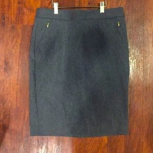 Limited size 6 exact stretch dress/business skirt